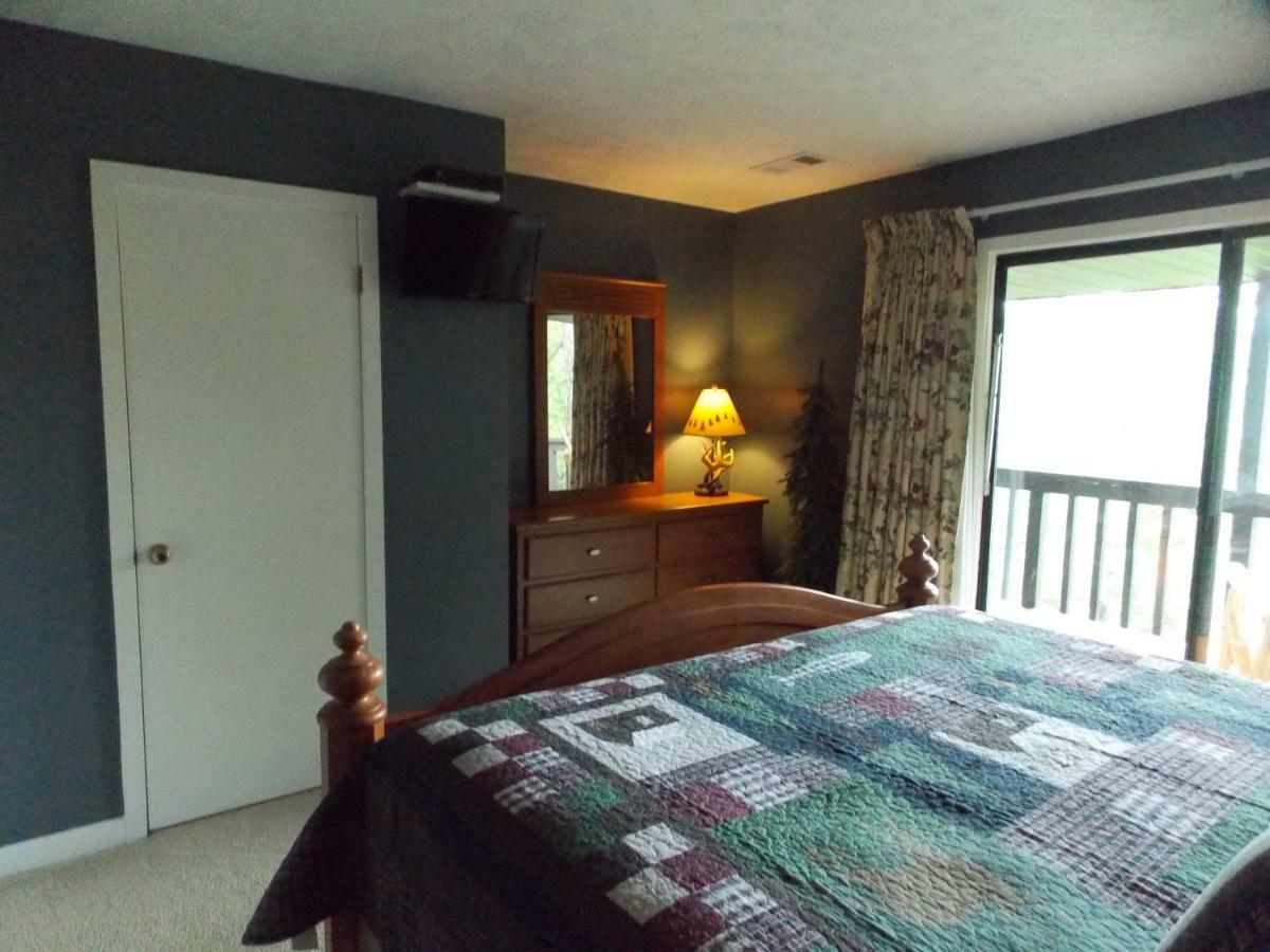 Villa Hillbilly Hilton Chalet à Pigeon Forge Extérieur photo